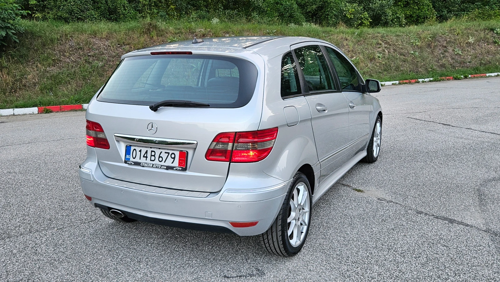 Mercedes-Benz B 200 CDI KOJA/SPORT/FACELIFT - изображение 6