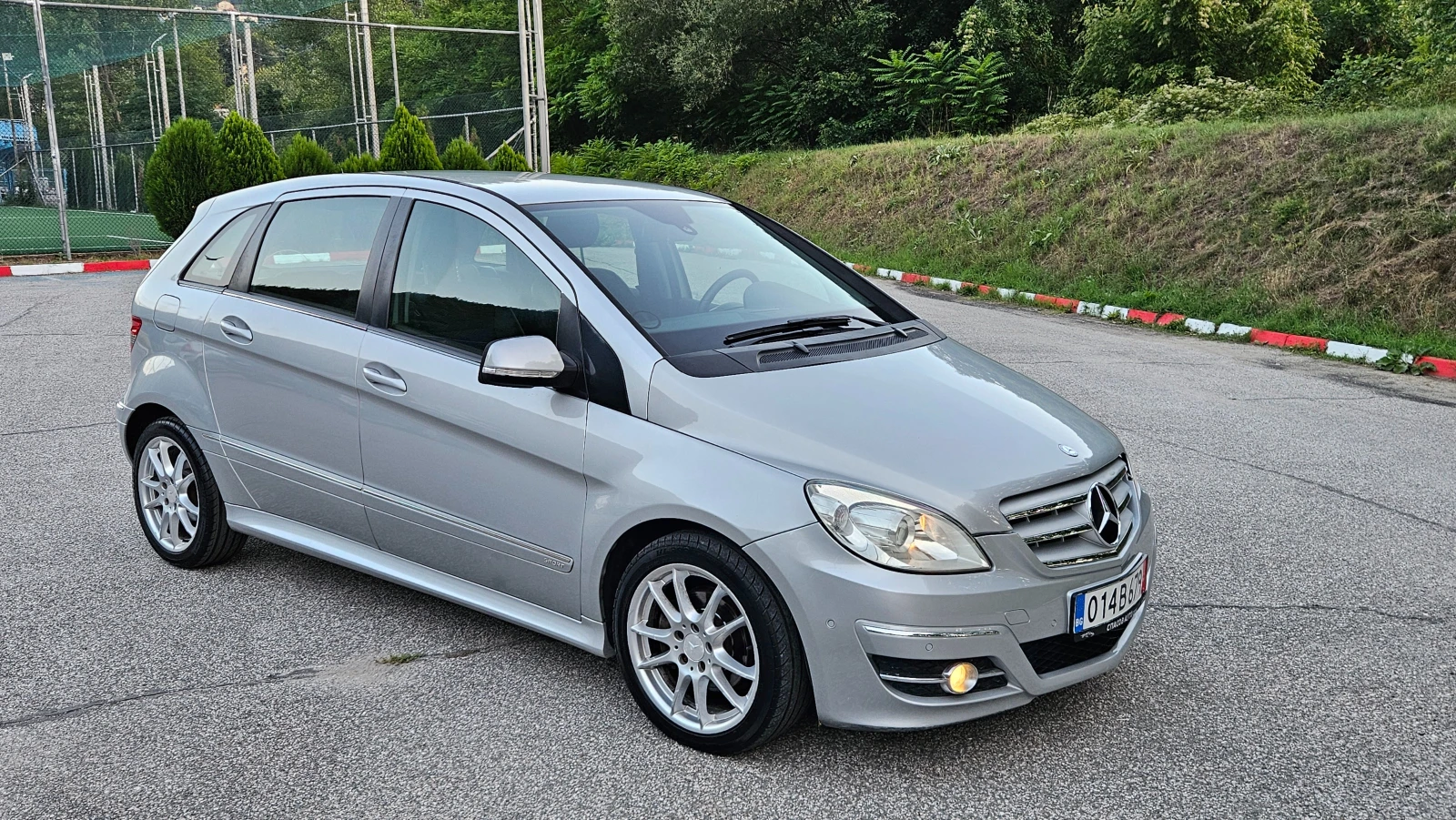 Mercedes-Benz B 200 CDI KOJA/SPORT/FACELIFT - изображение 8