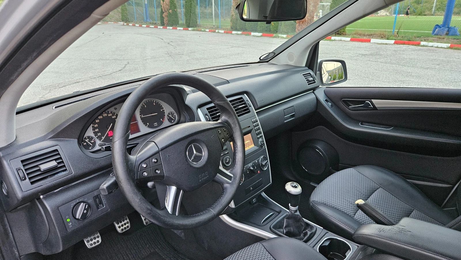 Mercedes-Benz B 200 CDI KOJA/SPORT/FACELIFT - изображение 10