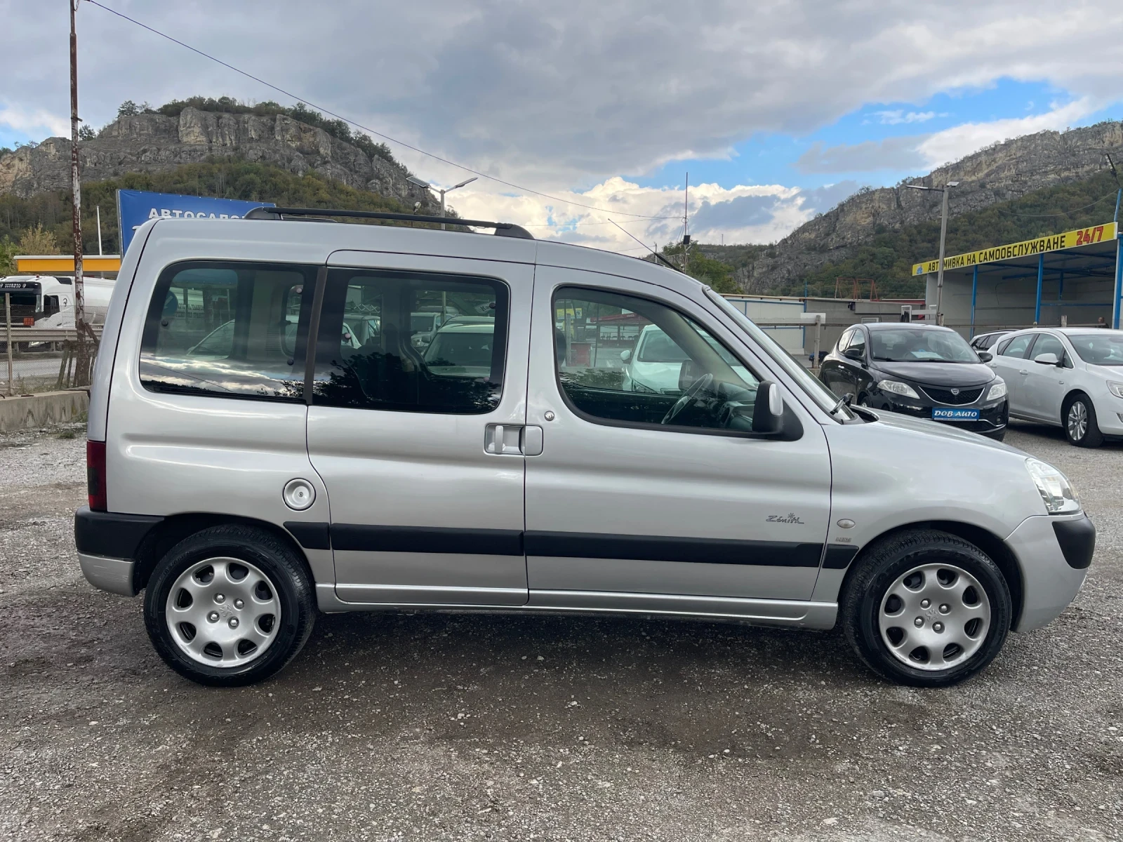Peugeot Partner 2.0HDI-PANORAMA-TEMPOMAT - изображение 6