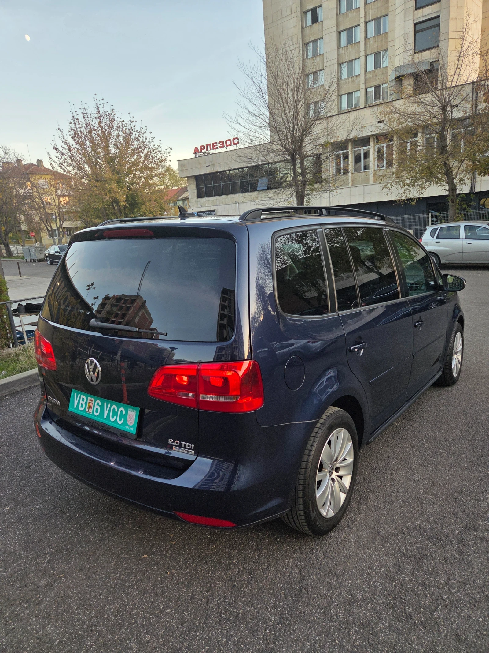 VW Touran 2.0 TDI - изображение 5