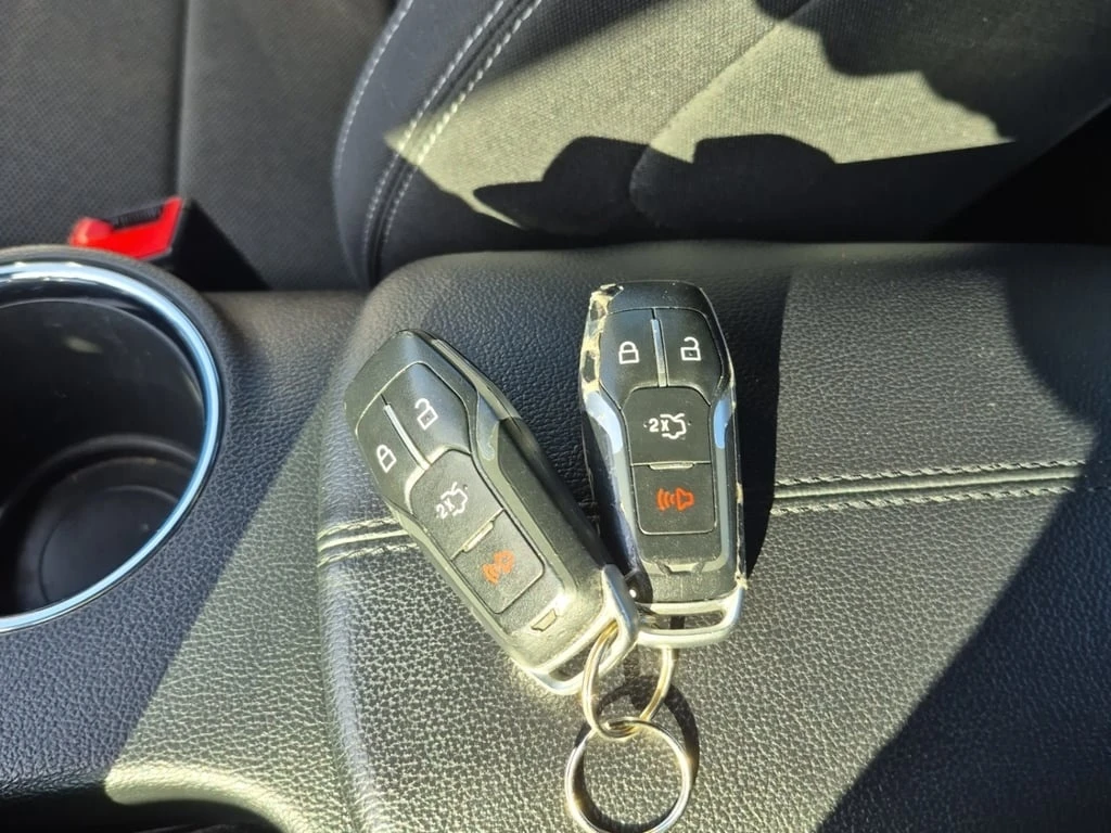 Ford Mustang * V6 * CARFAX *    | Mobile.bg   11