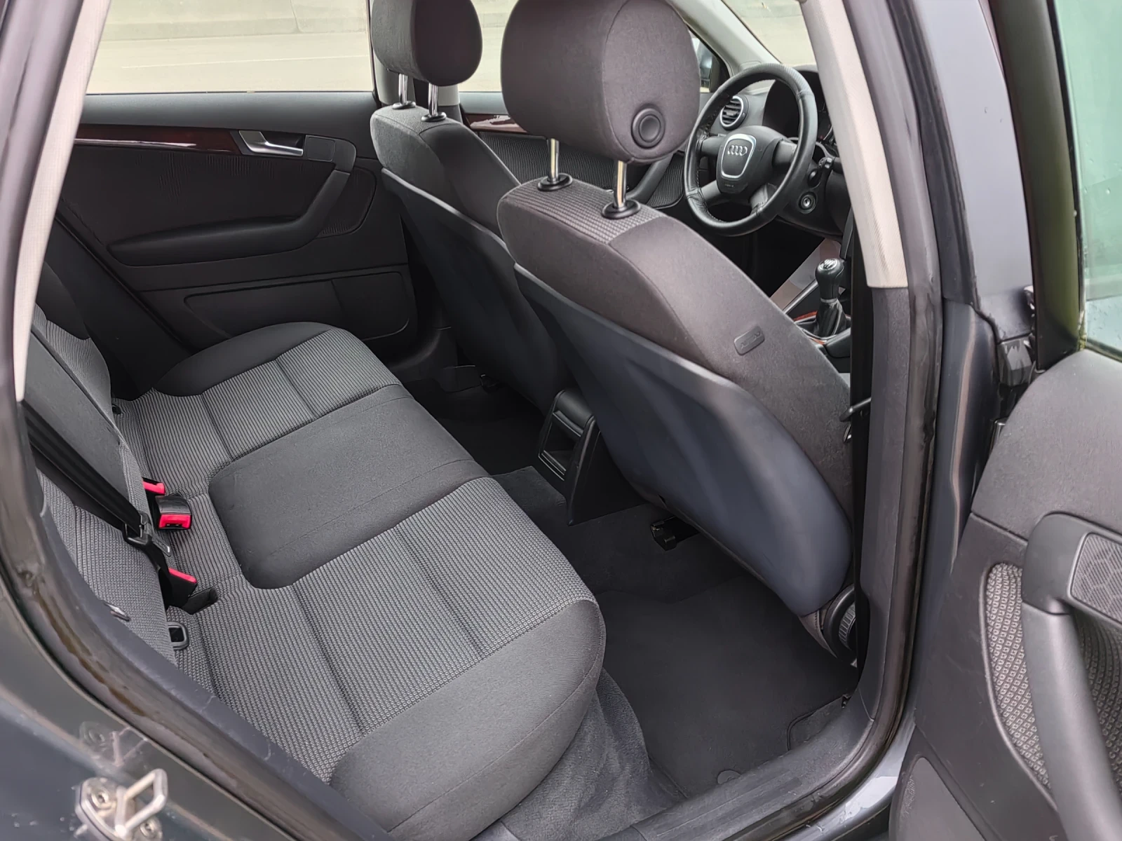 Audi A3 2.0 tdi 140ps - изображение 10