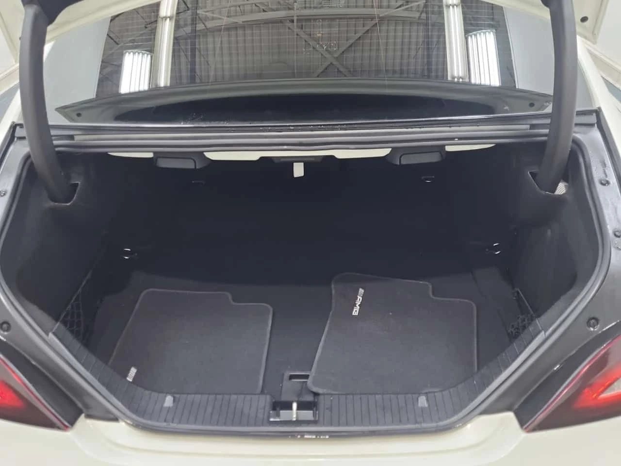 Mercedes-Benz CLS 63 AMG CARFAX | Mobile.bg � ����������� 15