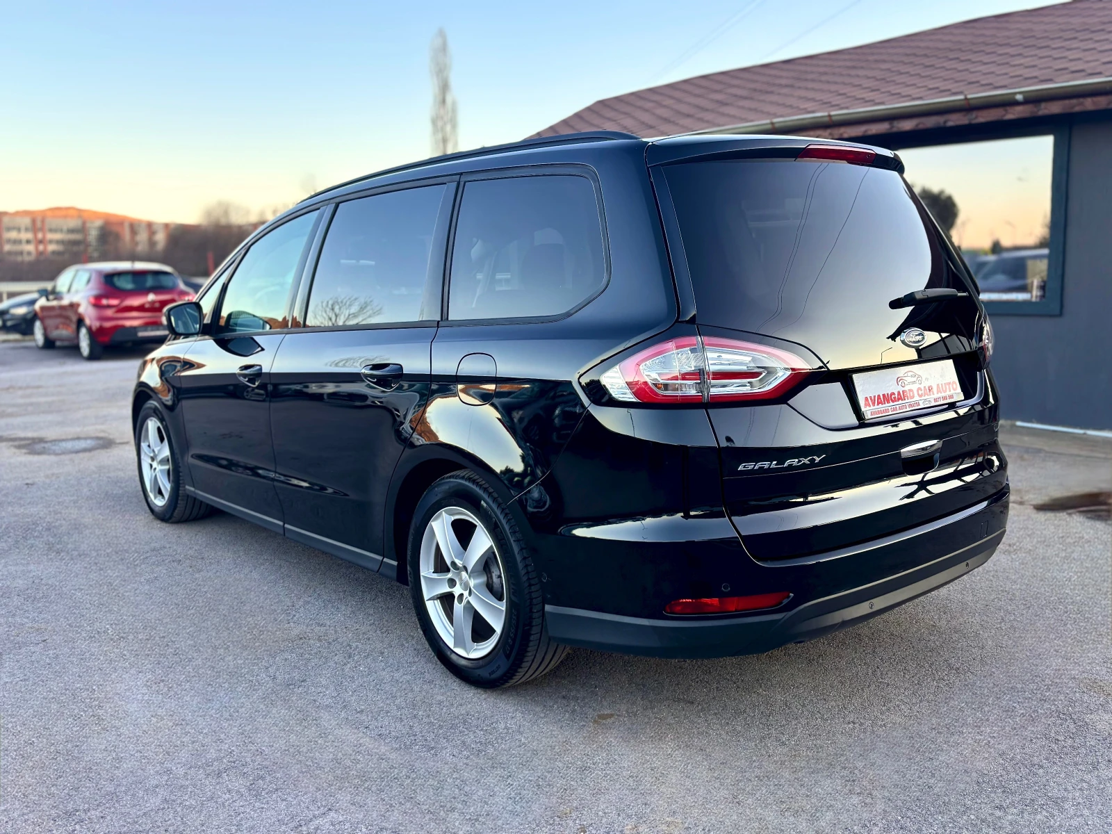 Ford Galaxy  - изображение 6