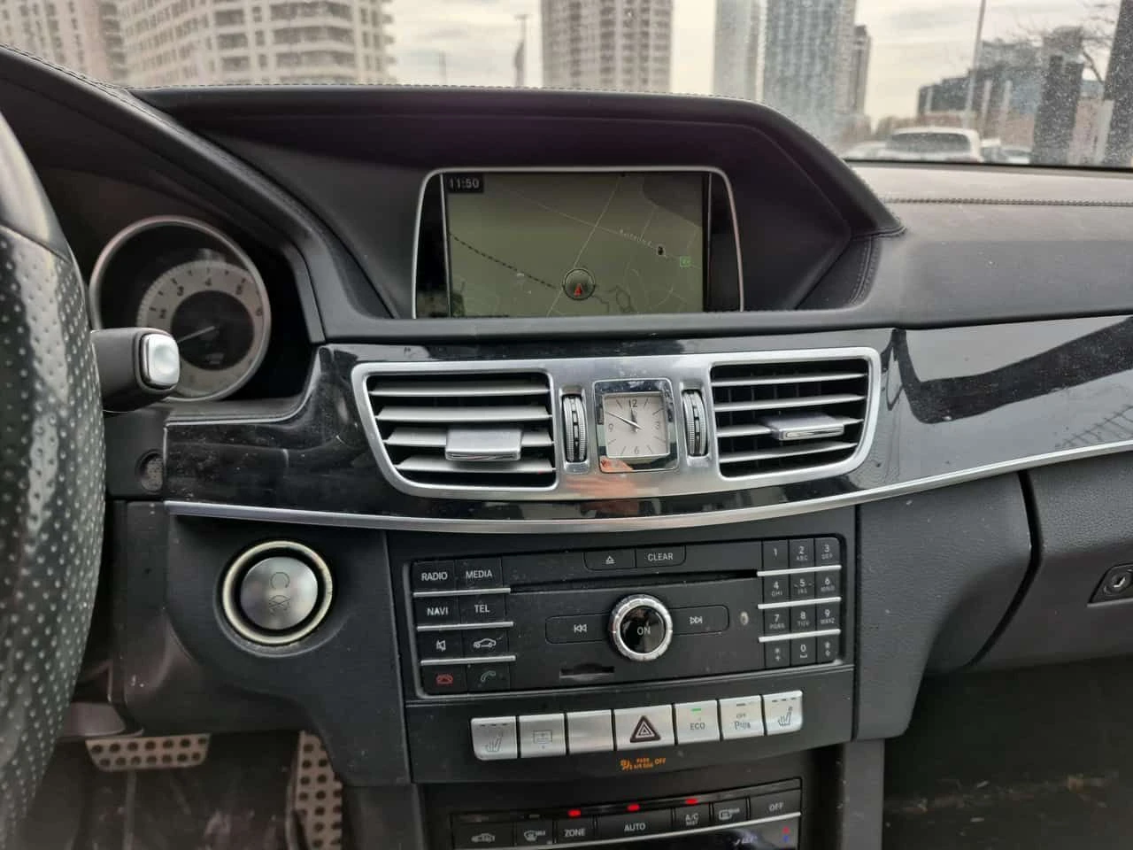 Mercedes-Benz E 400  4Matic | ПАМЕТИ | 360 | CARFAX - изображение 9