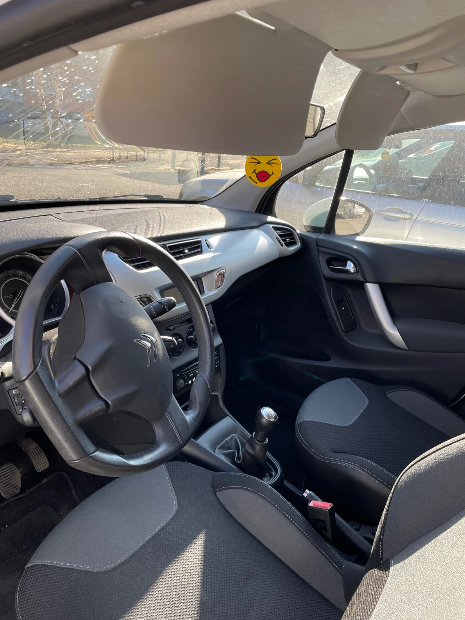 Citroen C3, снимка 3 - Автомобили и джипове - 53870774