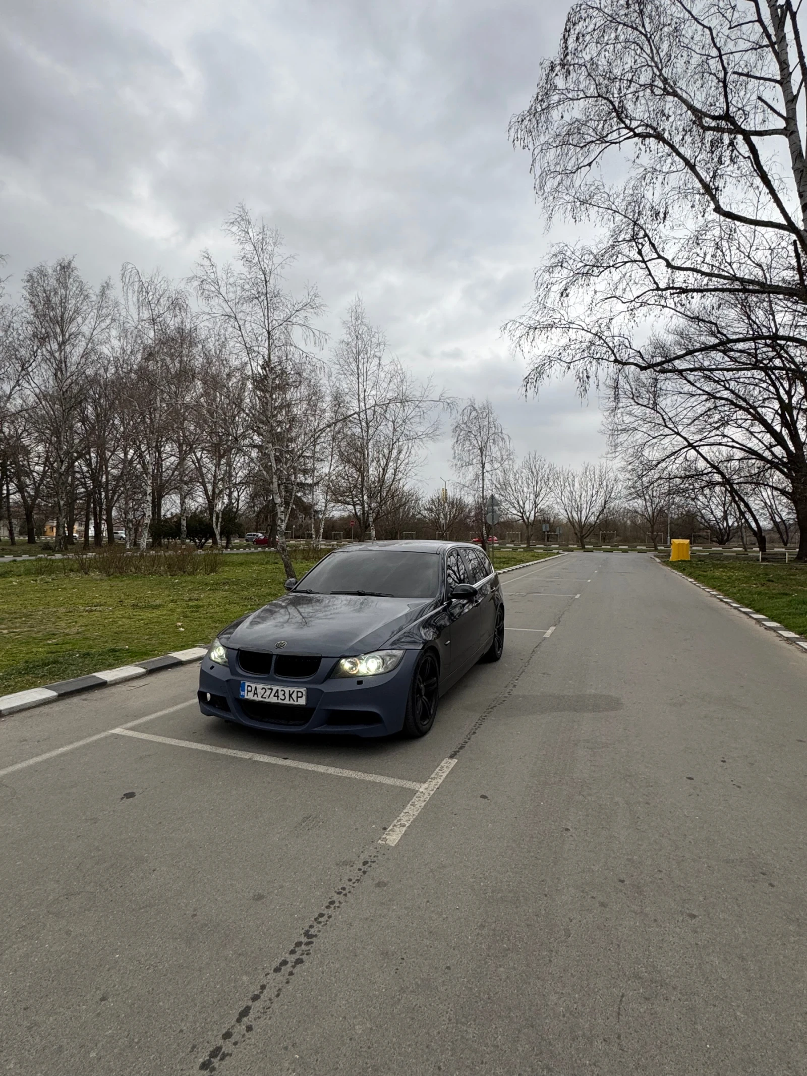 BMW 330, снимка 2 - Автомобили и джипове - 53892117