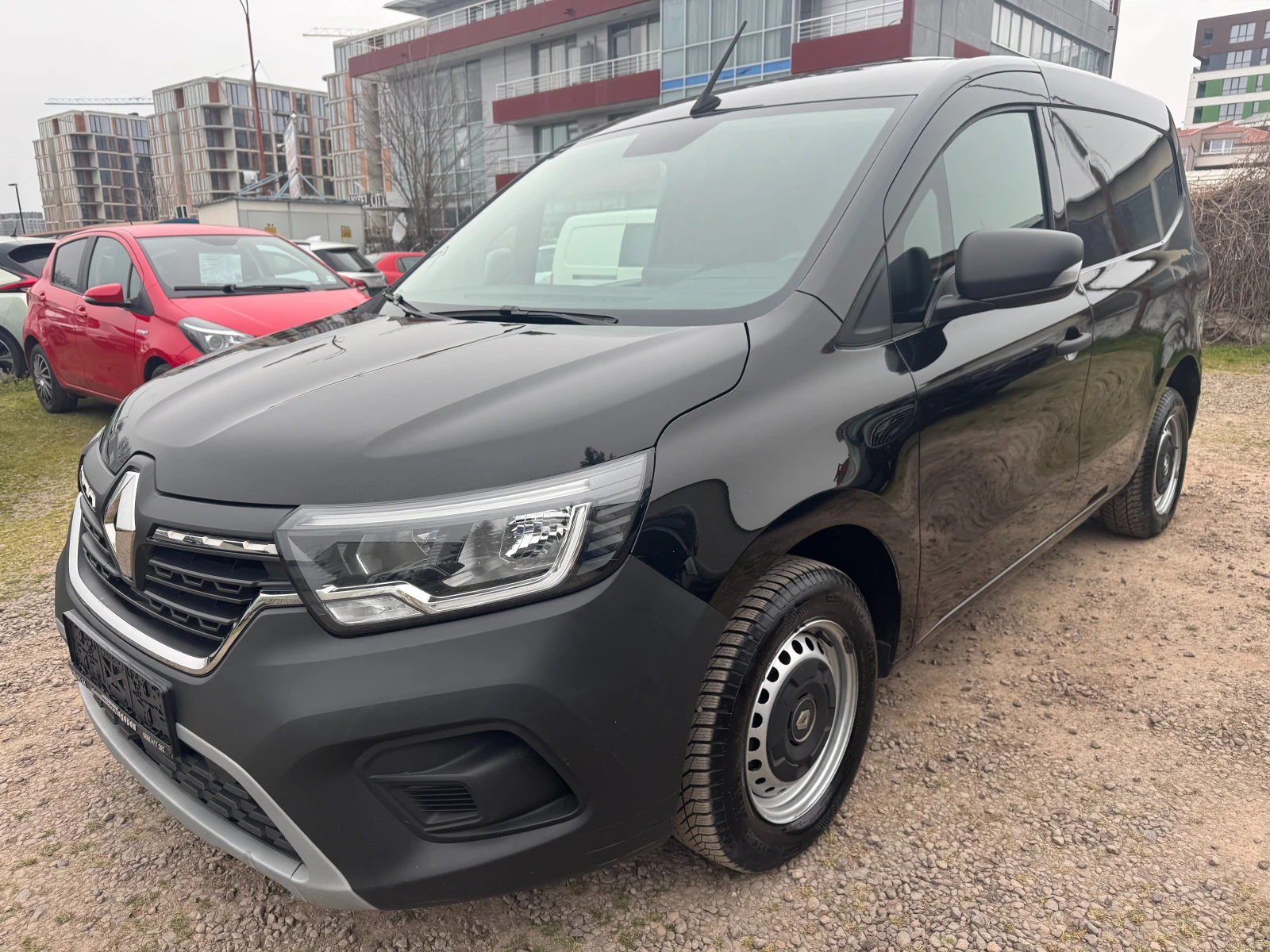 Renault Kangoo Kangoo V 1.3TCe OS130 Ed.O, снимка 2 - Автомобили и джипове - 53933285