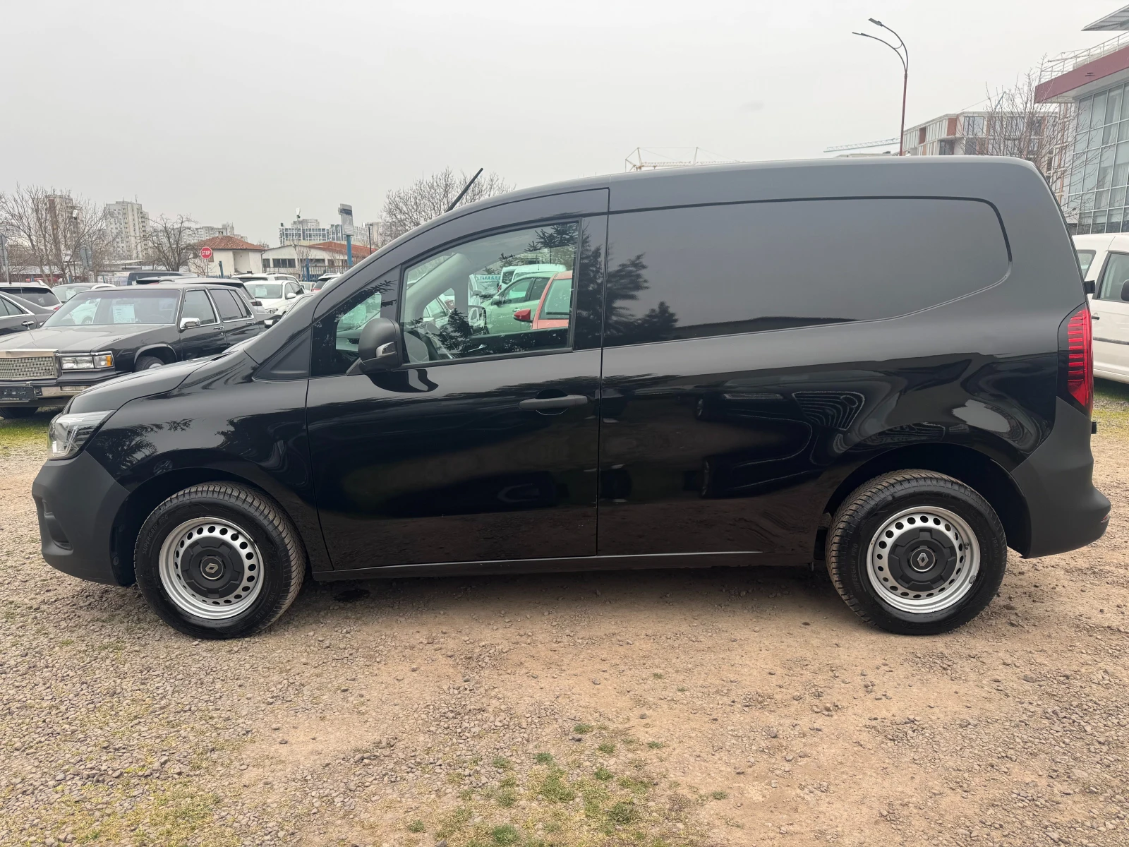Renault Kangoo Kangoo V 1.3TCe OS130 Ed.O, снимка 3 - Автомобили и джипове - 53933285