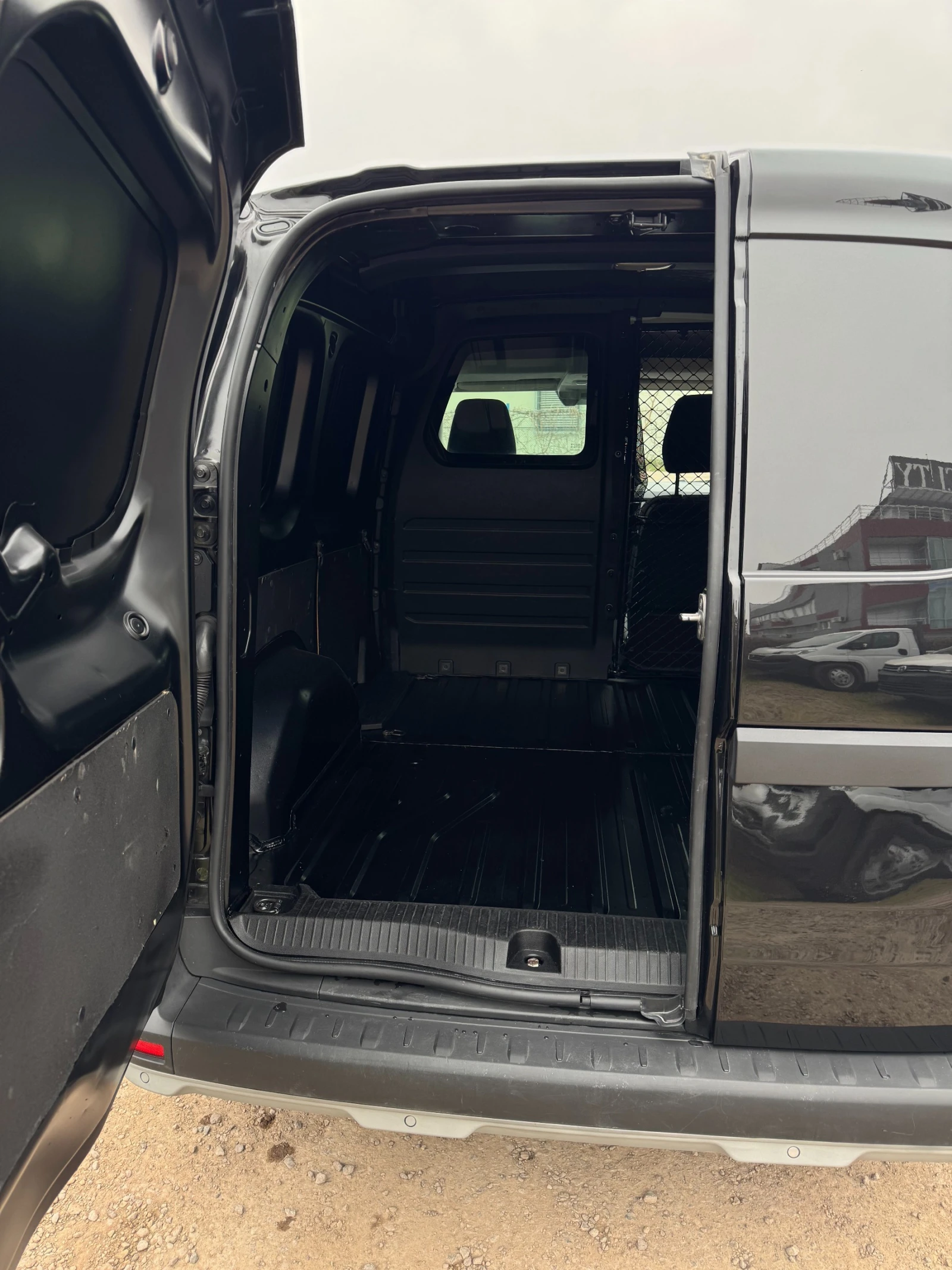 Renault Kangoo Kangoo V 1.3TCe OS130 Ed.O, снимка 13 - Автомобили и джипове - 53933285