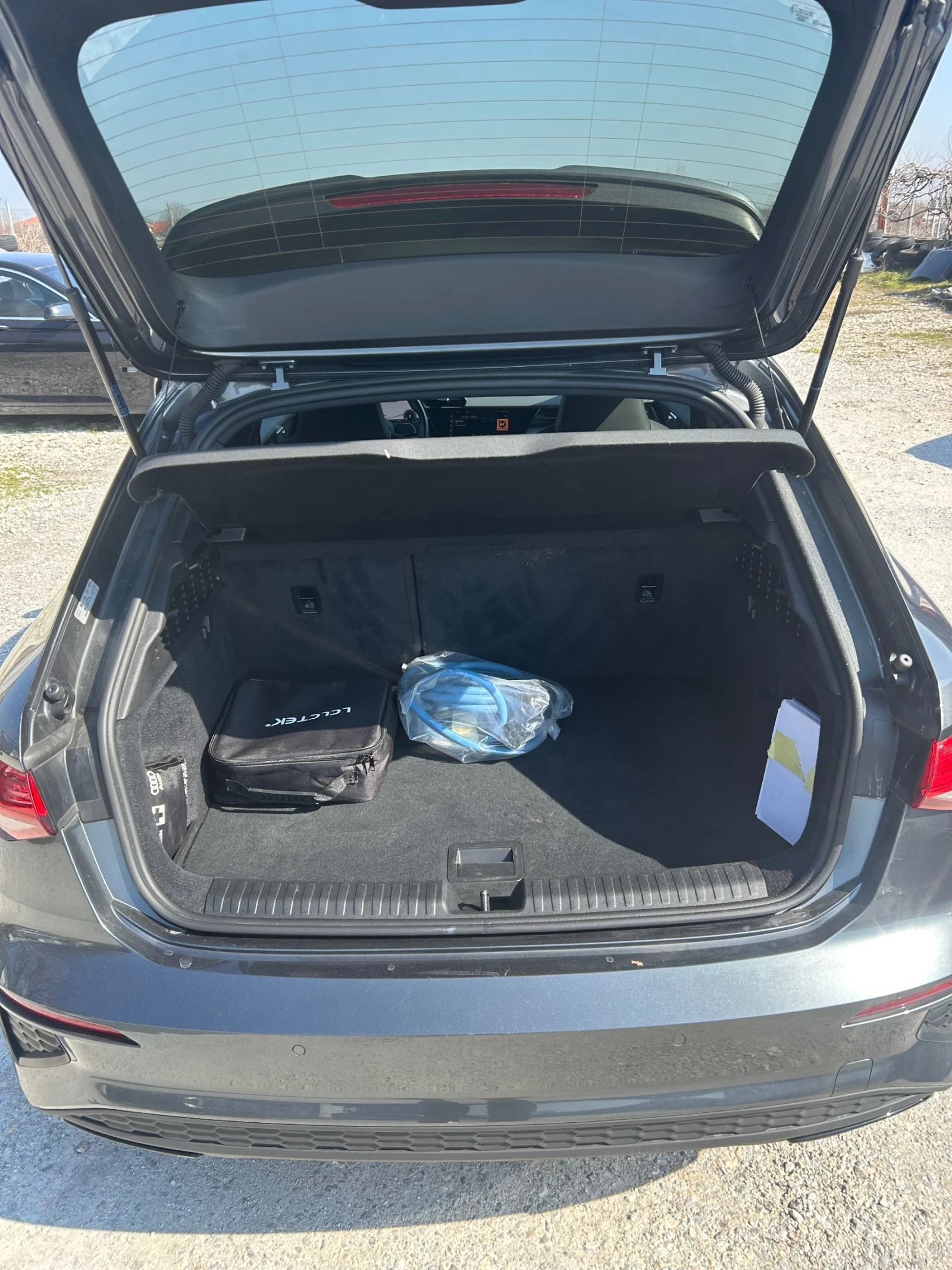 Audi A3 45 TFSIe S-line, снимка 12 - Автомобили и джипове - 54012755