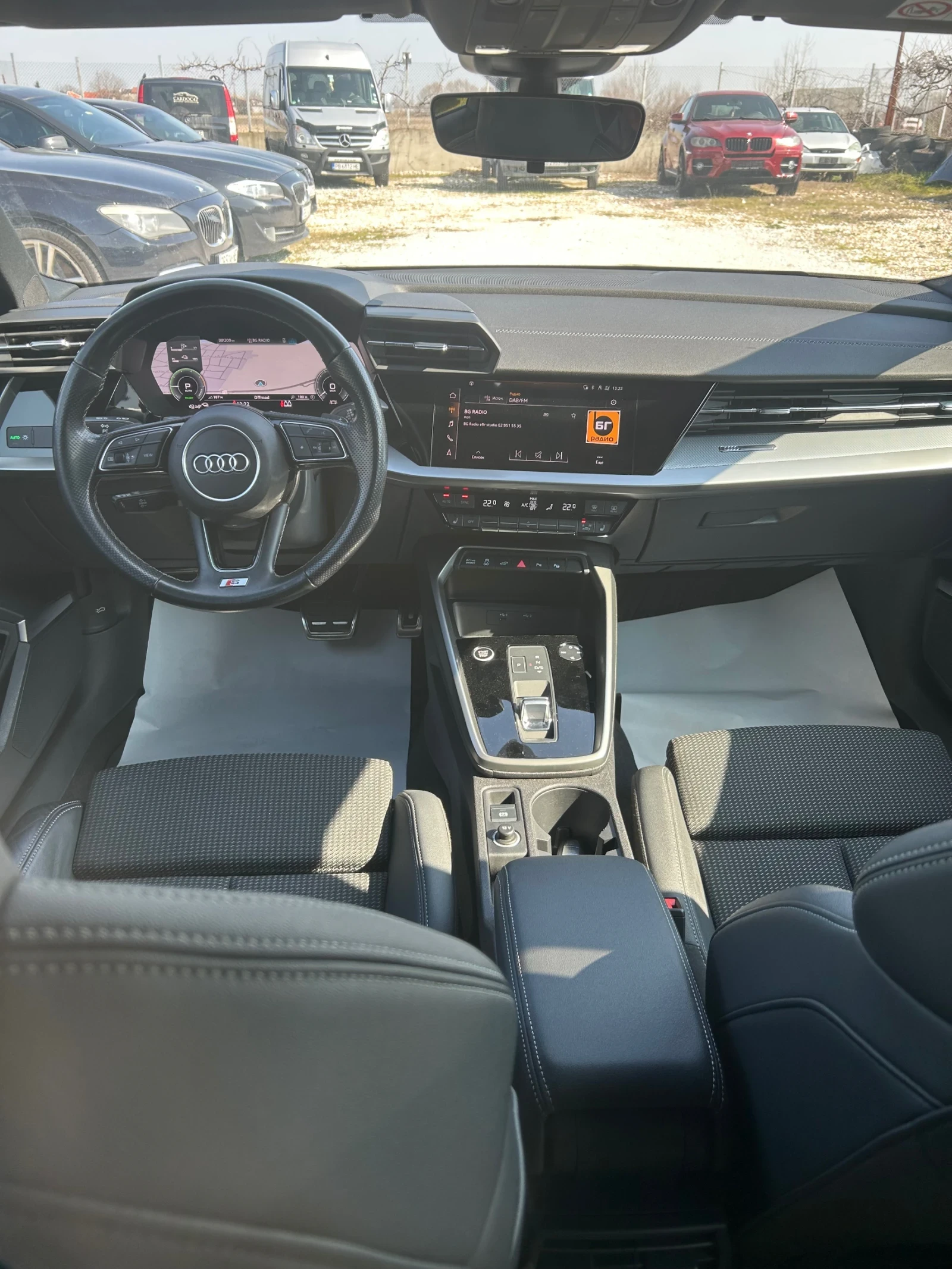 Audi A3 45 TFSIe S-line, снимка 11 - Автомобили и джипове - 54012755