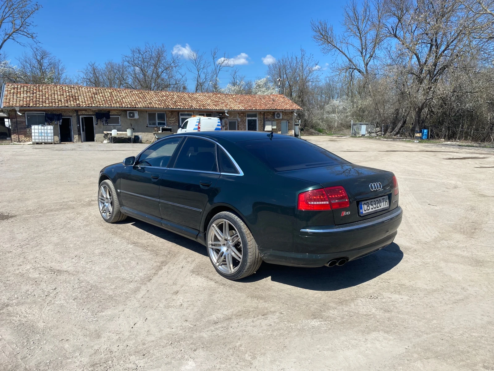 Audi A8, снимка 3 - Автомобили и джипове - 54109573