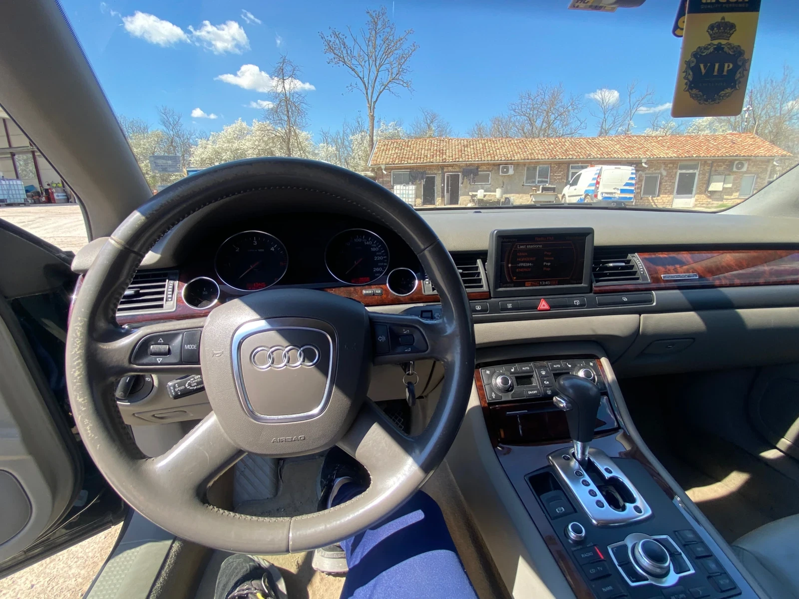 Audi A8, снимка 6 - Автомобили и джипове - 54109573