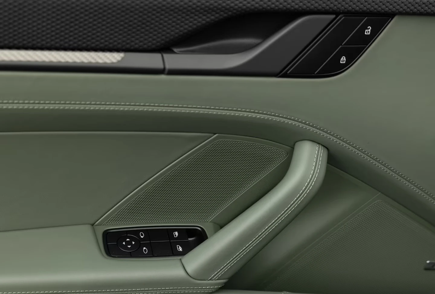 Porsche 911 992.2 GT3 TOURING LIFT-SYSTEM CARBON EXCLUSIVE, снимка 14 - Автомобили и джипове - 54207890