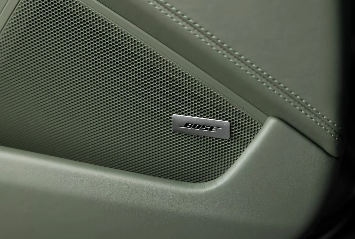 Porsche 911 992.2 GT3 TOURING LIFT-SYSTEM CARBON EXCLUSIVE, снимка 15 - Автомобили и джипове - 54207890