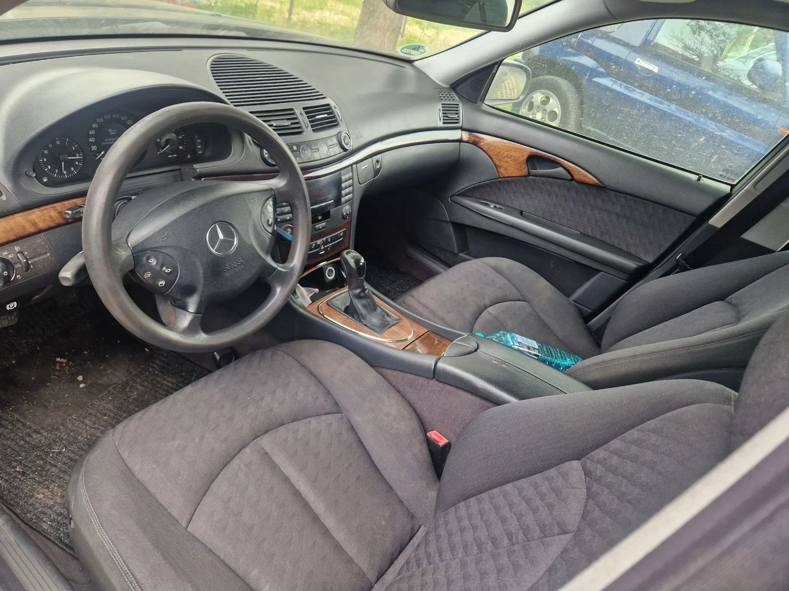 Mercedes-Benz E 220 2.2cdi klimatron, снимка 7 - Автомобили и джипове - 54526778