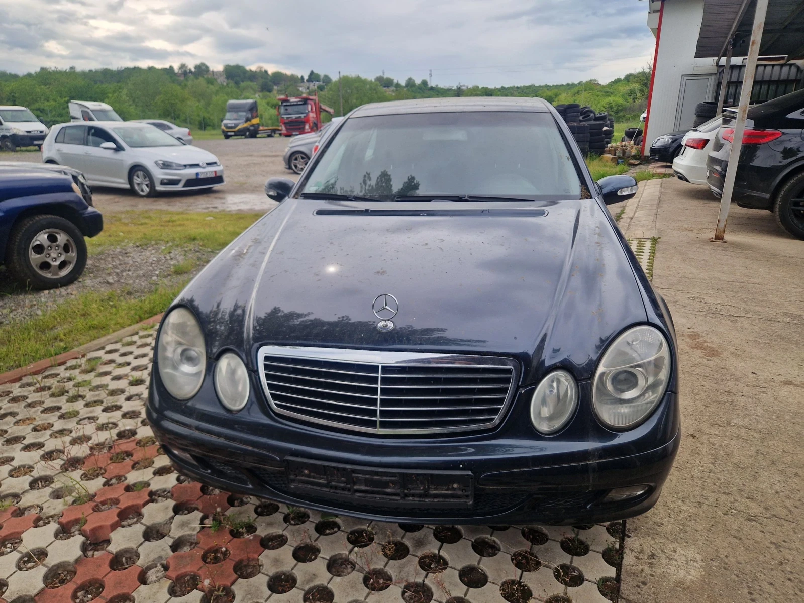 Mercedes-Benz E 220 2.2cdi klimatron, снимка 5 - Автомобили и джипове - 54526778