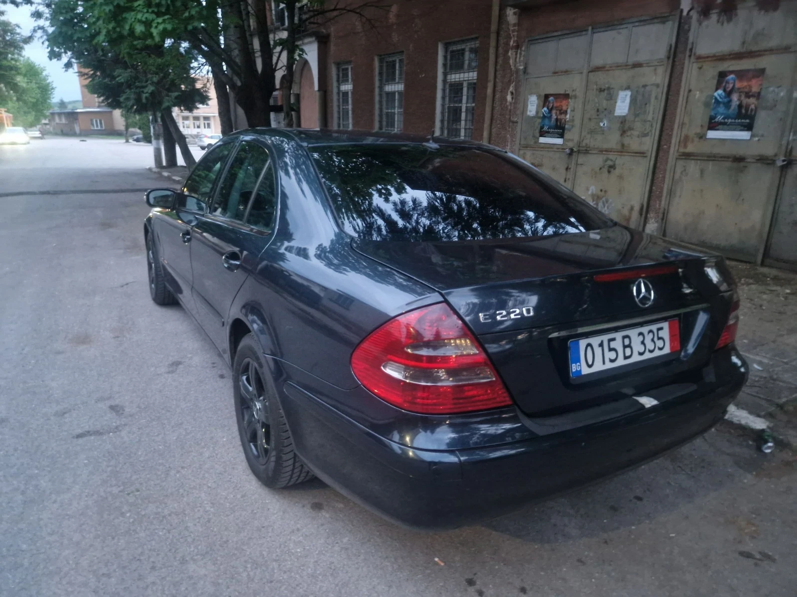 Mercedes-Benz E 220 2.2cdi klimatron, снимка 2 - Автомобили и джипове - 54526778