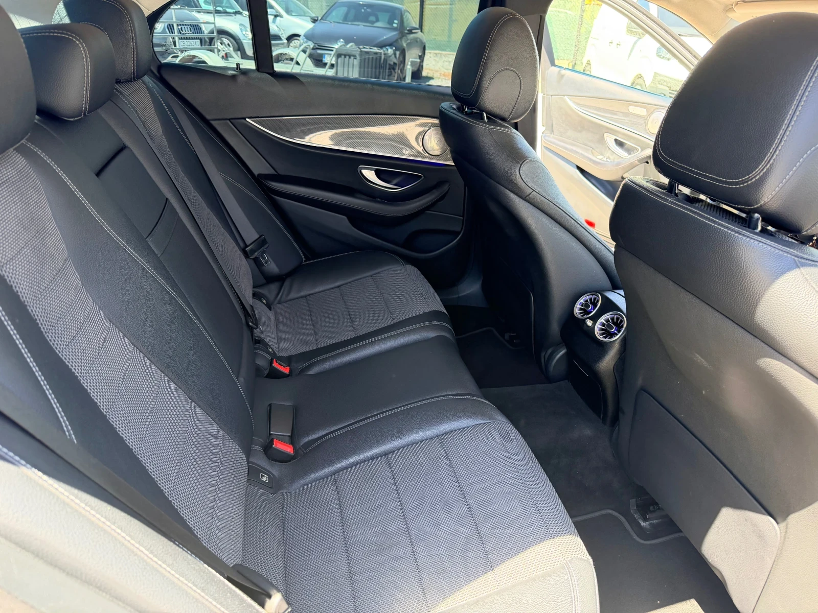 Mercedes-Benz E 220 BRABUS OPTIC, снимка 14 - Автомобили и джипове - 54742753