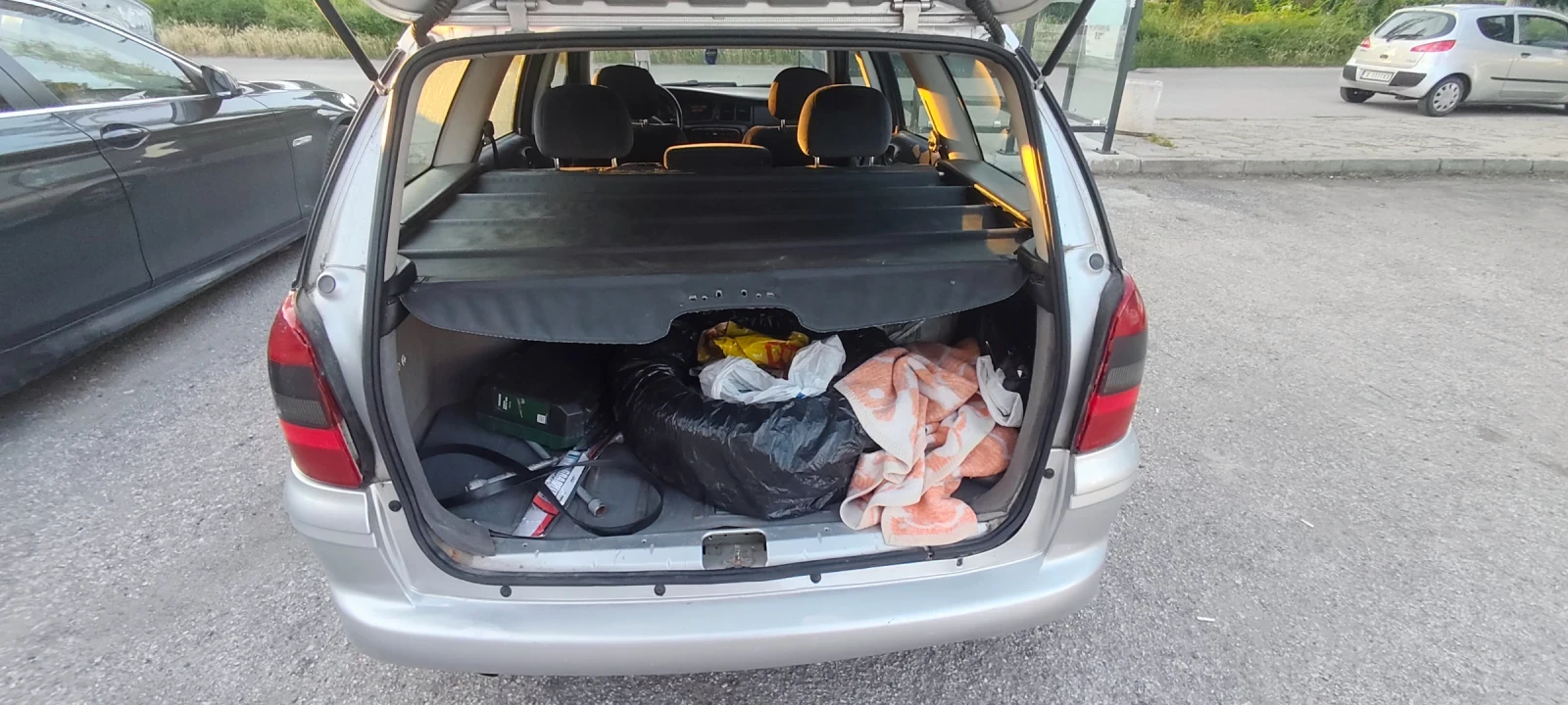 Opel Vectra 1.8 16V 115 , снимка 8 - Автомобили и джипове - 54839272