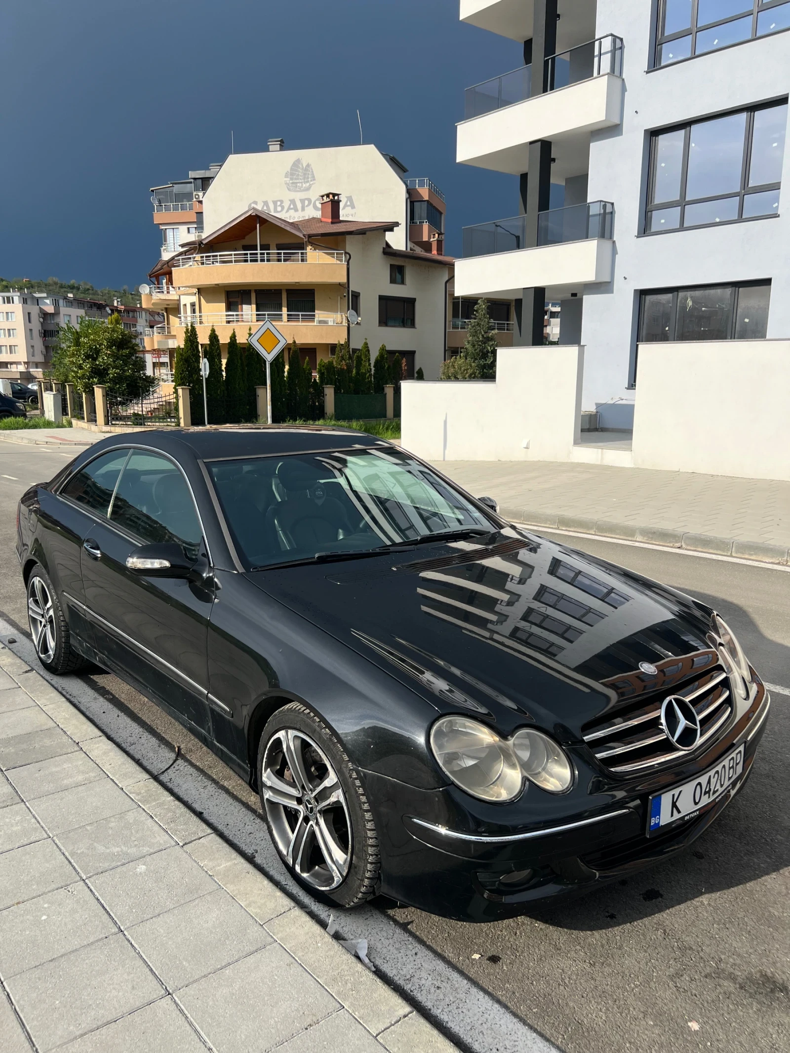 Mercedes-Benz CLK, снимка 8 - Автомобили и джипове - 54867837