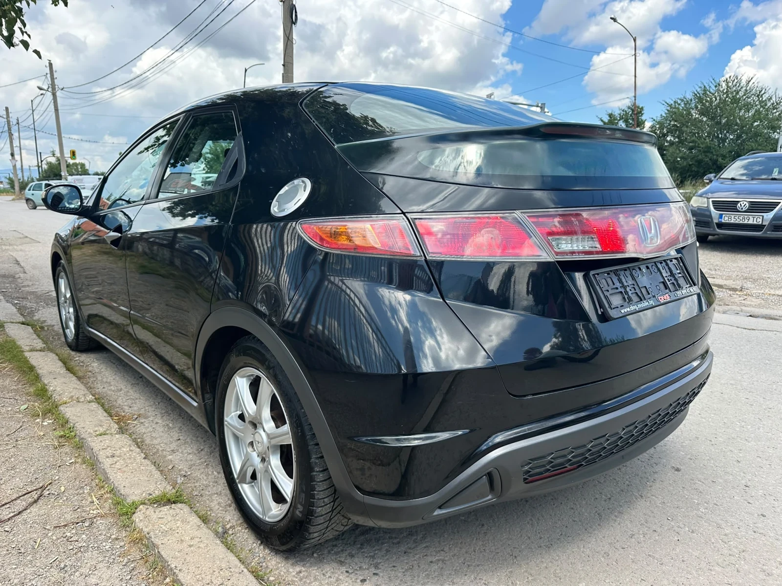 Honda Civic 1, 400 EURO4, снимка 5 - Автомобили и джипове - 54870909