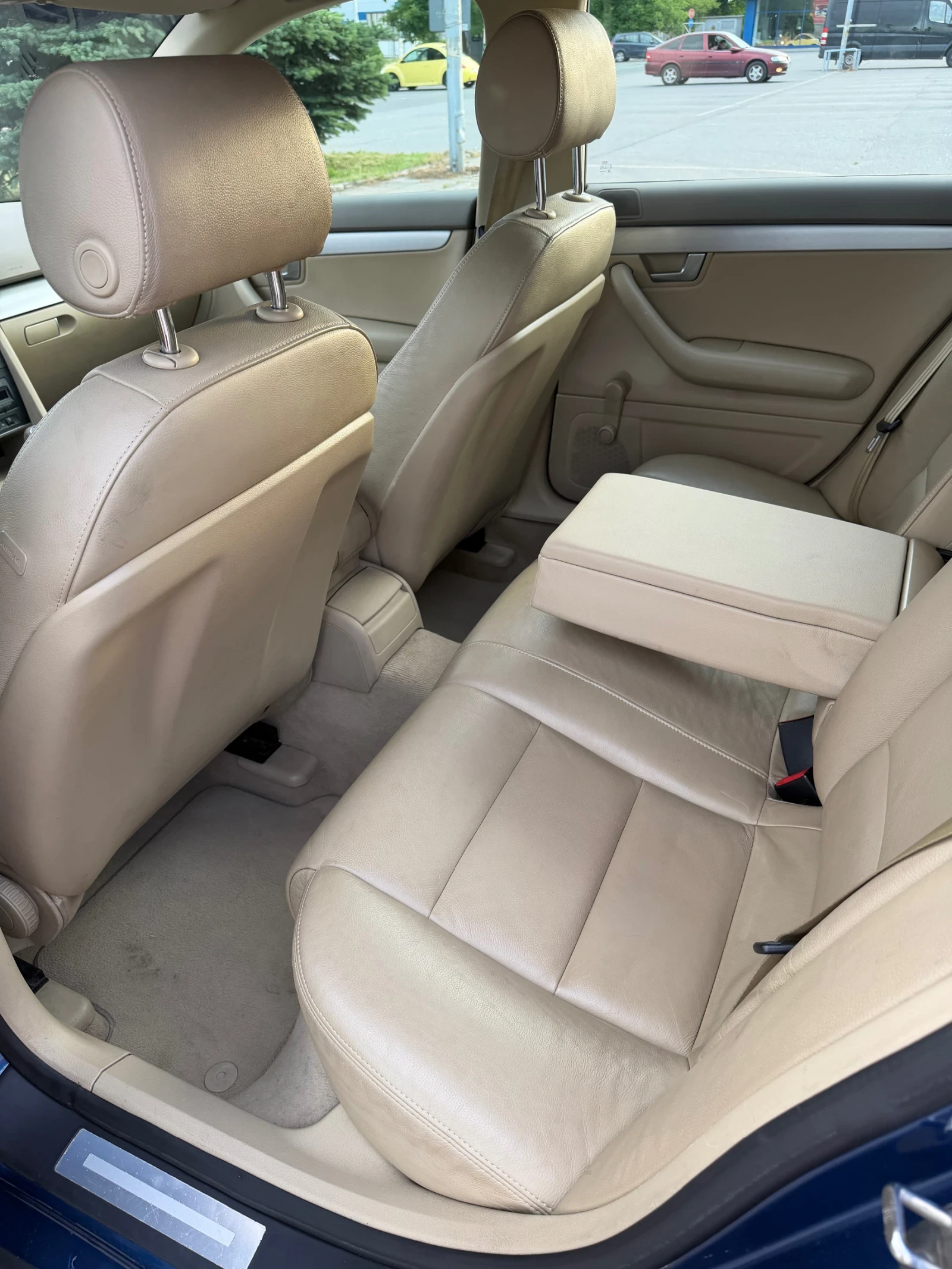 Audi A4 1.9TDI, снимка 9 - Автомобили и джипове - 54933161
