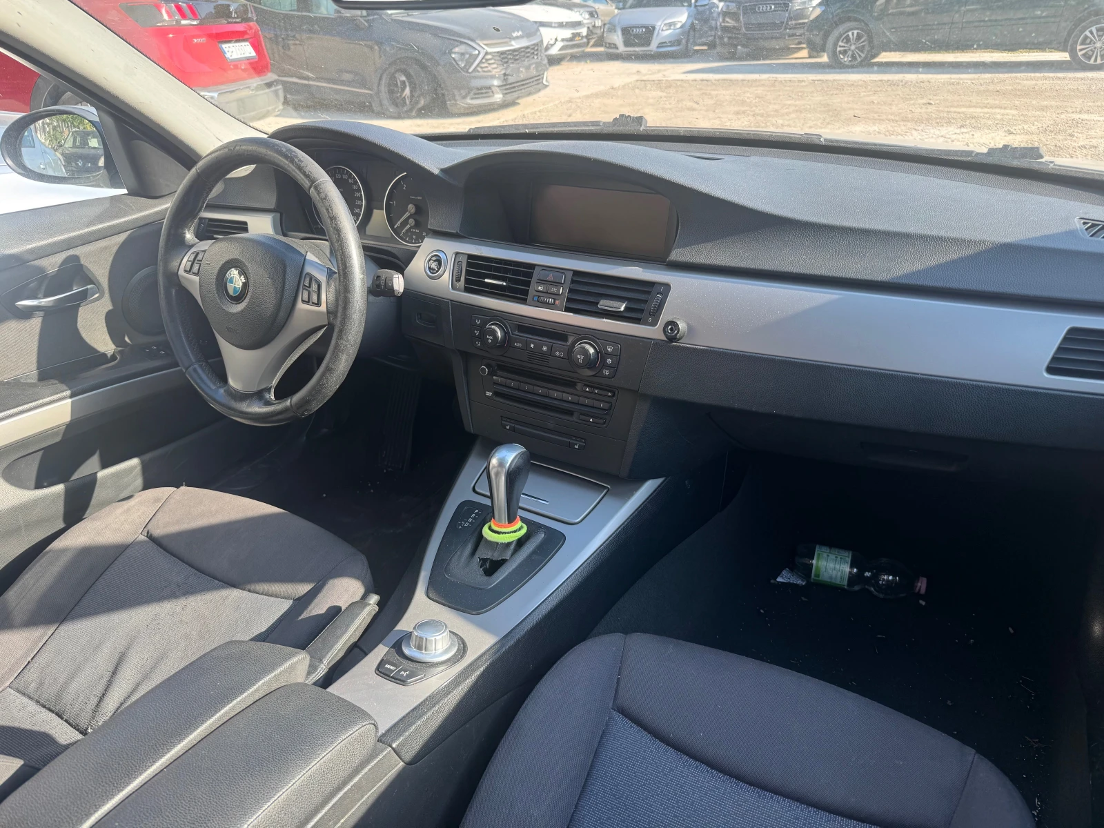 BMW 320, снимка 8 - Автомобили и джипове - 55397652