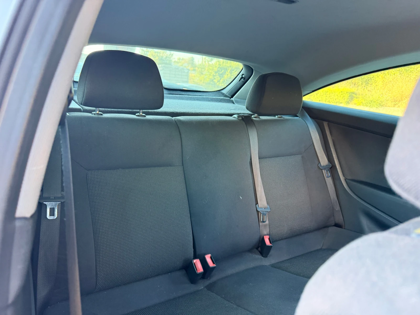 Opel Astra 1.6, снимка 9 - Автомобили и джипове - 55793683