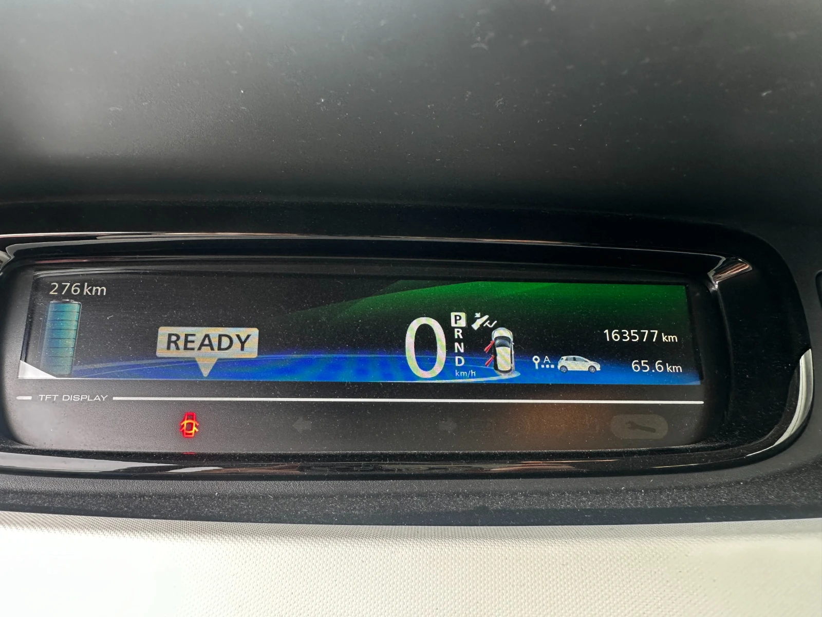 Renault Zoe, снимка 14 - Автомобили и джипове - 55433098