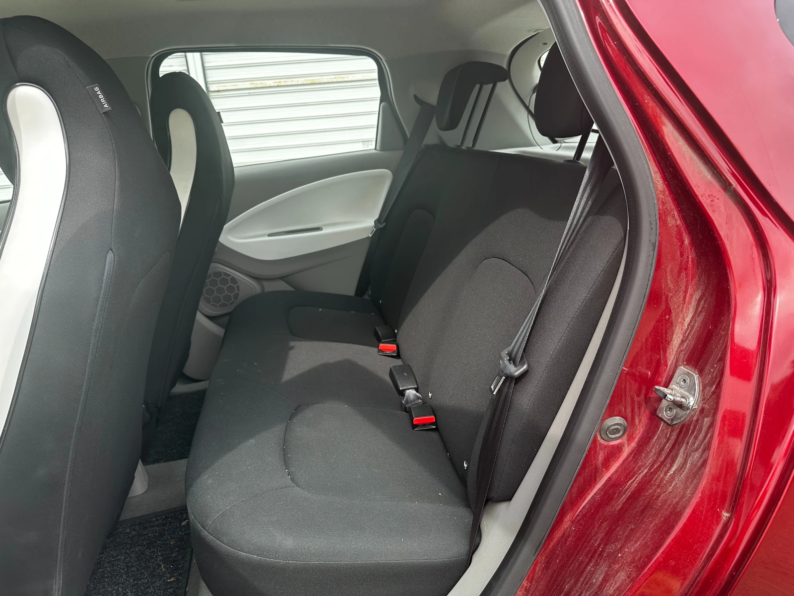 Renault Zoe, снимка 12 - Автомобили и джипове - 55433098