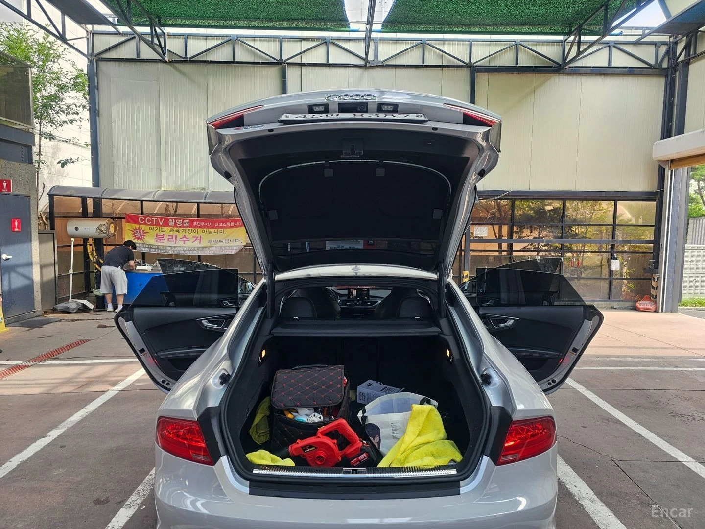 Audi S7 4.0 TFSI* QUATTRO SPORT* PANO* КОЖА* ПОДГРЕВ* , снимка 14 - Автомобили и джипове - 55436256