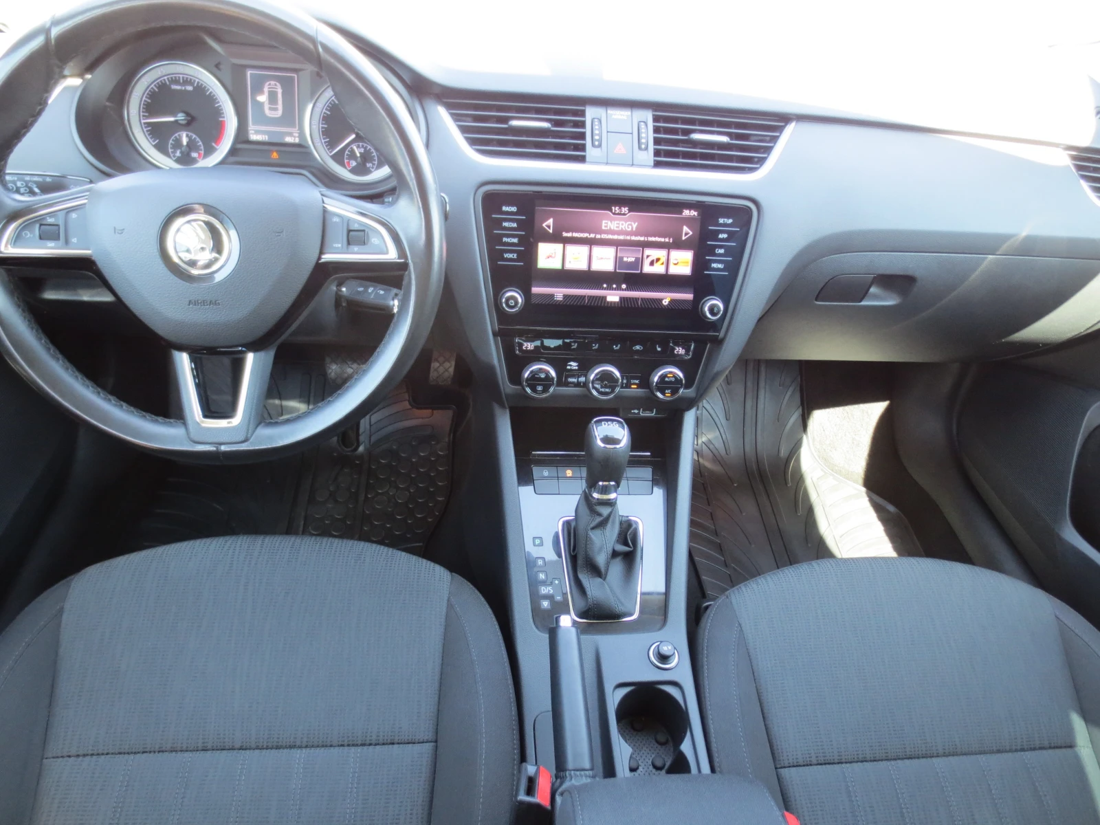 Skoda Octavia 2.0 TDI , снимка 13 - Автомобили и джипове - 55476824