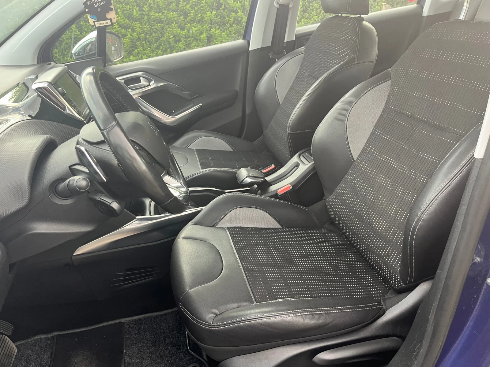 Peugeot 2008 1.6HDI ALLURE, снимка 7 - Автомобили и джипове - 55589859