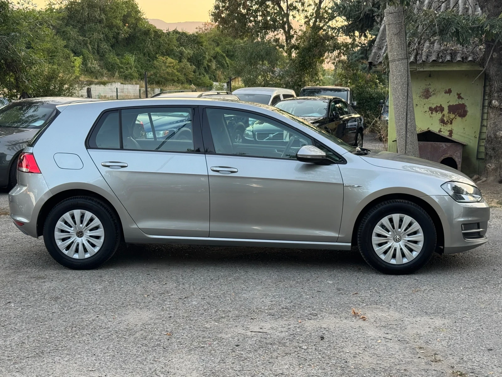 VW Golf 1.4TGI-110кс. 6скорости!, снимка 8 - Автомобили и джипове - 55695896