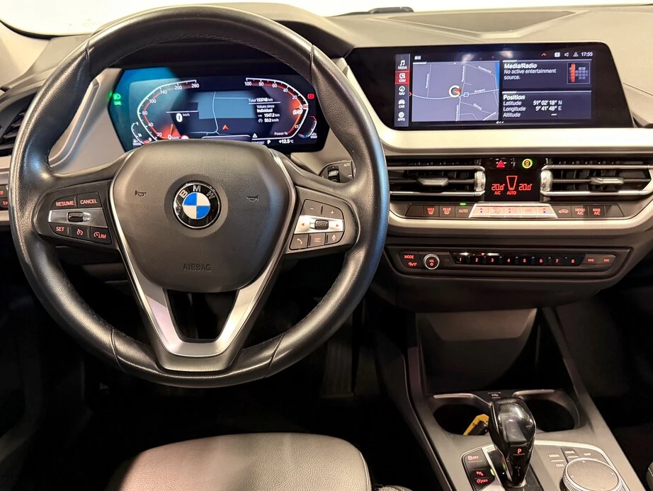 BMW 118 D, снимка 11 - Автомобили и джипове - 55792470