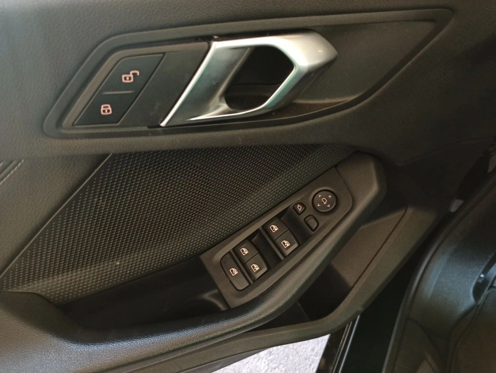 BMW 118 D, снимка 8 - Автомобили и джипове - 55792470