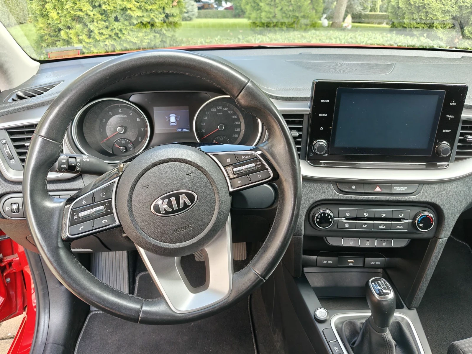 Kia Ceed, снимка 14 - Автомобили и джипове - 56158057