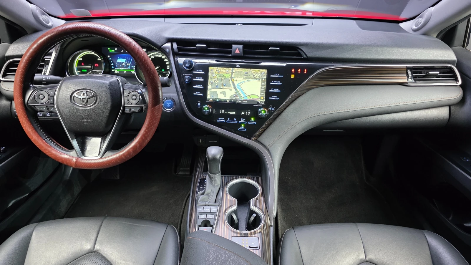 Toyota Camry 2.5 XLE HYBRID * DIST * ������� * ������ * ��� | Mobile.bg � ����������� 6