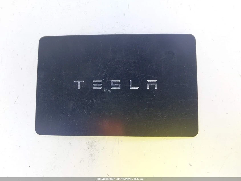 Tesla Model 3 Long Range/Mid Range, снимка 10 - Автомобили и джипове - 56579181
