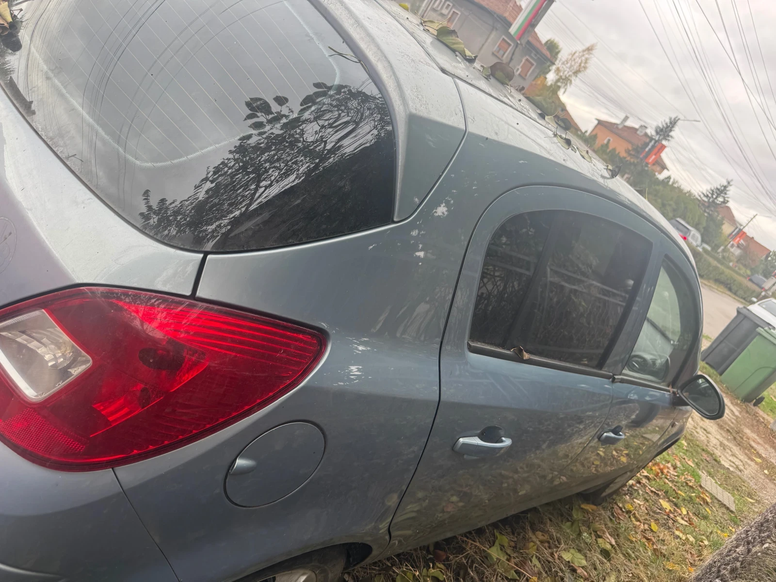 Opel Corsa Газ Бензин, снимка 3 - Автомобили и джипове - 56705230