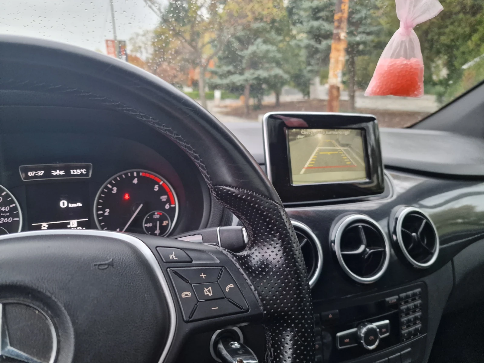 Mercedes-Benz B 180, снимка 4 - Автомобили и джипове - 56732697