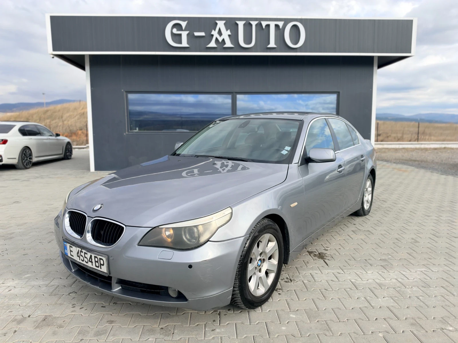 BMW 525 2.5TDI Собствен лизинг!!!