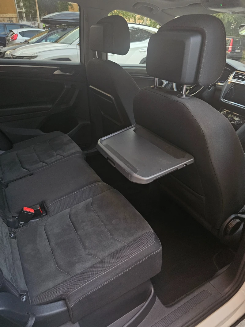 VW Tiguan Allspace  Elegance 4Motion 2.0TDI 200PS Панорама DCC, снимка 5 - Автомобили и джипове - 52122182