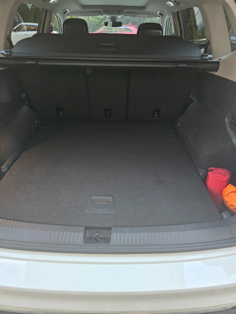 VW Tiguan Allspace  Elegance 4Motion 2.0TDI 200PS Панорама DCC, снимка 16 - Автомобили и джипове - 52122182