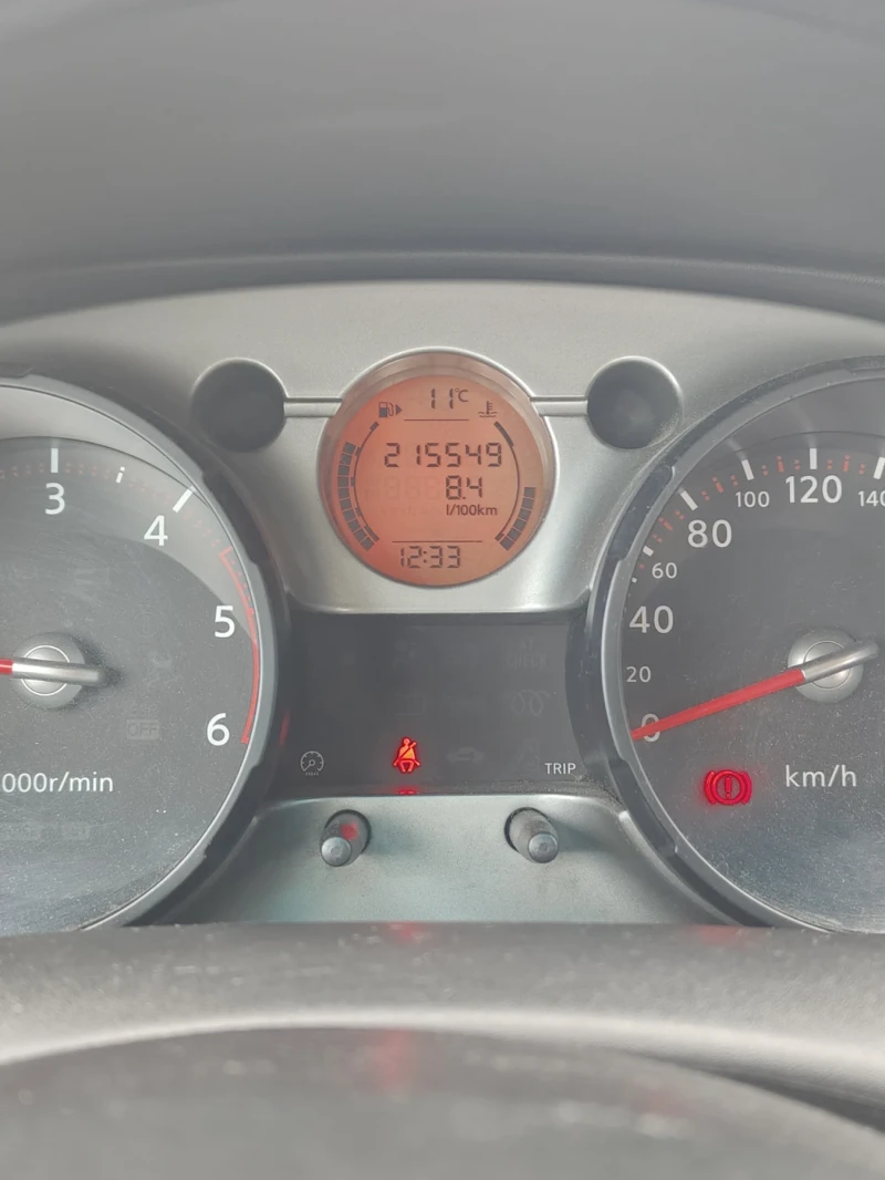 Nissan Qashqai, снимка 6 - Автомобили и джипове - 52666203