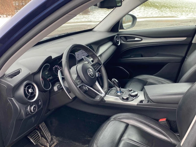 Alfa Romeo Stelvio Sport  CARFAX, снимка 5 - Автомобили и джипове - 53403079