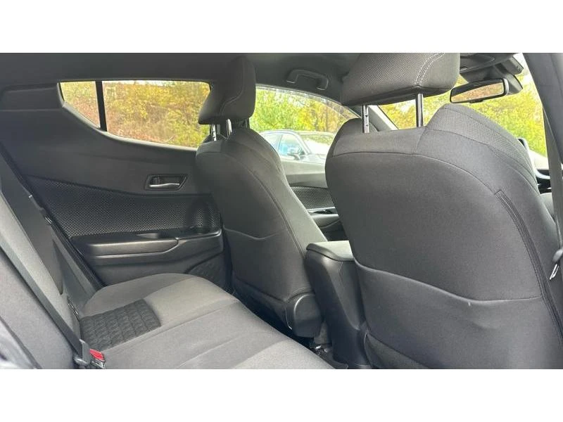 Toyota C-HR 1.8 HSD CLUB - изображение 7